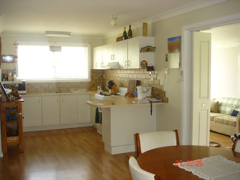 12 Loren Street, Bathurst NSW 2795