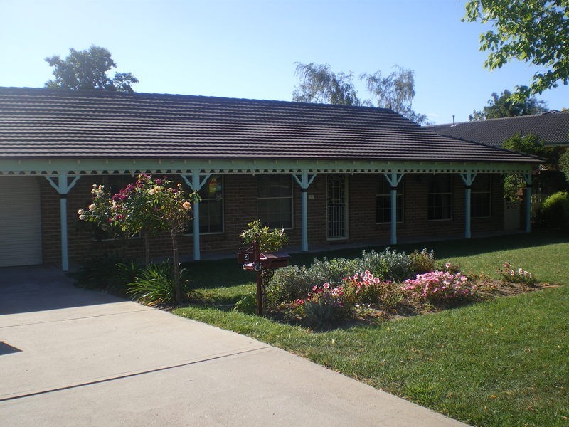 2 Johns Place, Bathurst NSW 2795