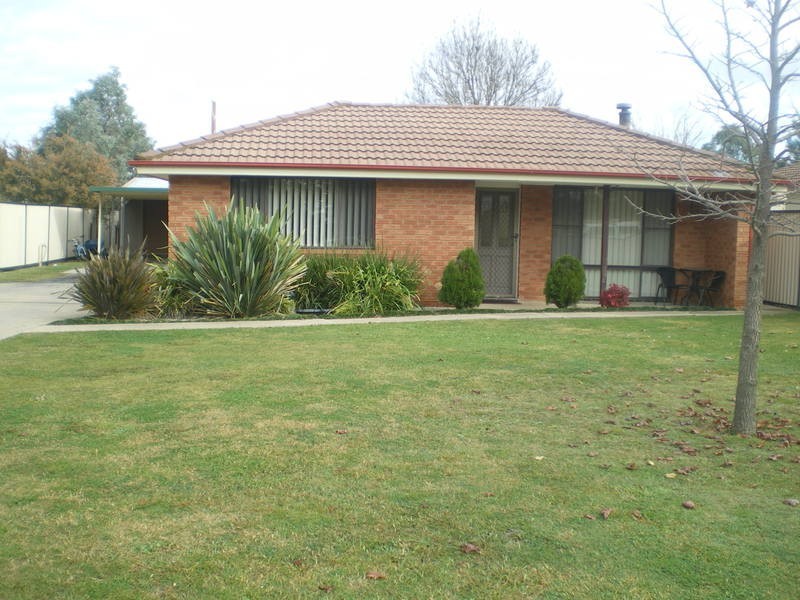 31 Alexander Street, Bathurst NSW 2795