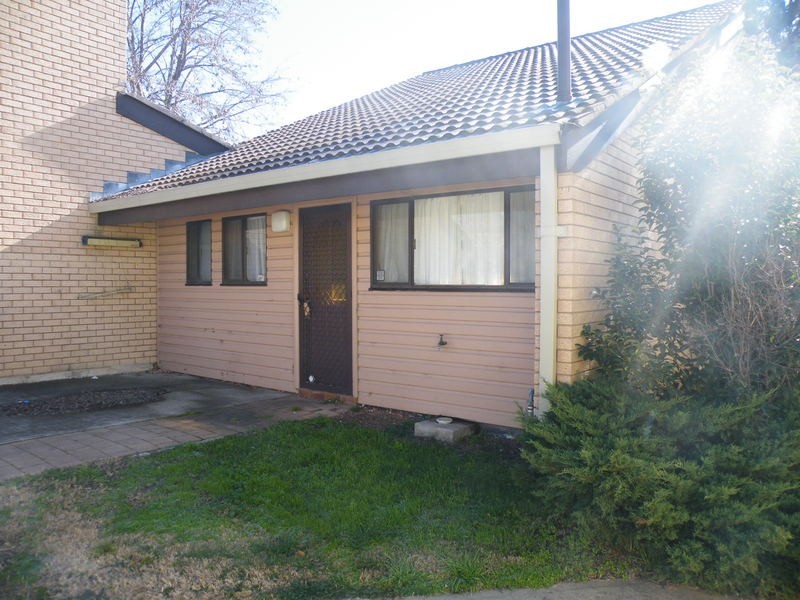 1/142 Durham Street, Bathurst NSW 2795