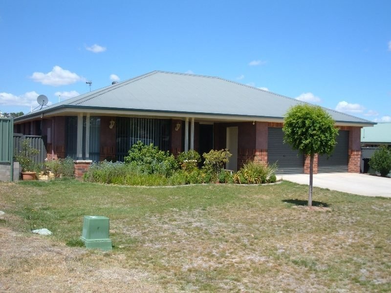 53 Godfrey Street, Bathurst NSW 2795