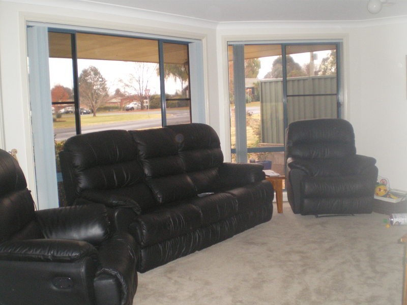 53 Godfrey Street, Bathurst NSW 2795