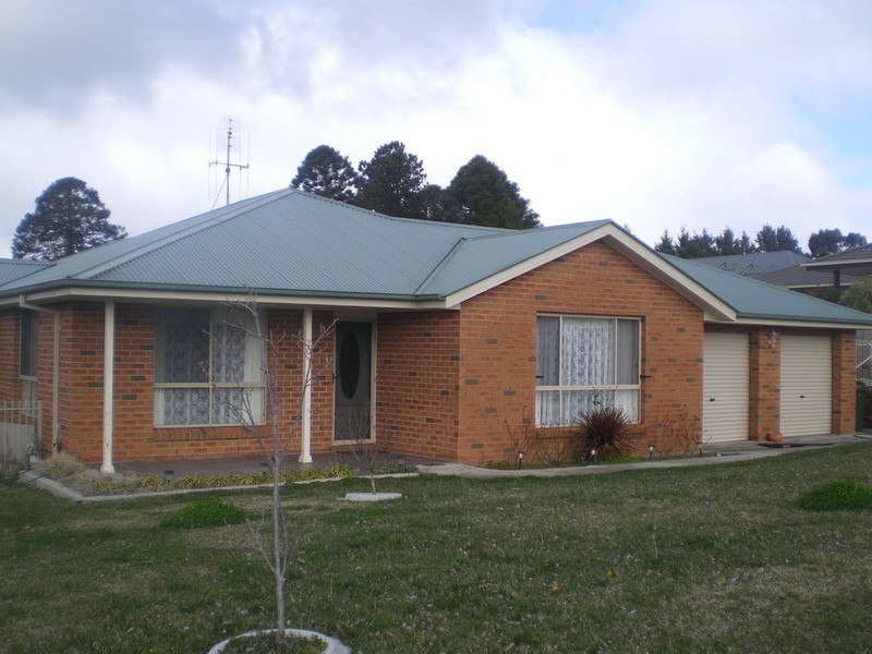 20 Endurance Court, Bathurst NSW 2795