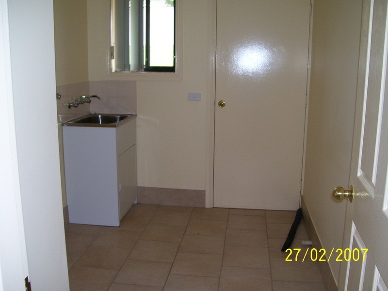 31 Cedar Drive, Bathurst NSW 2795