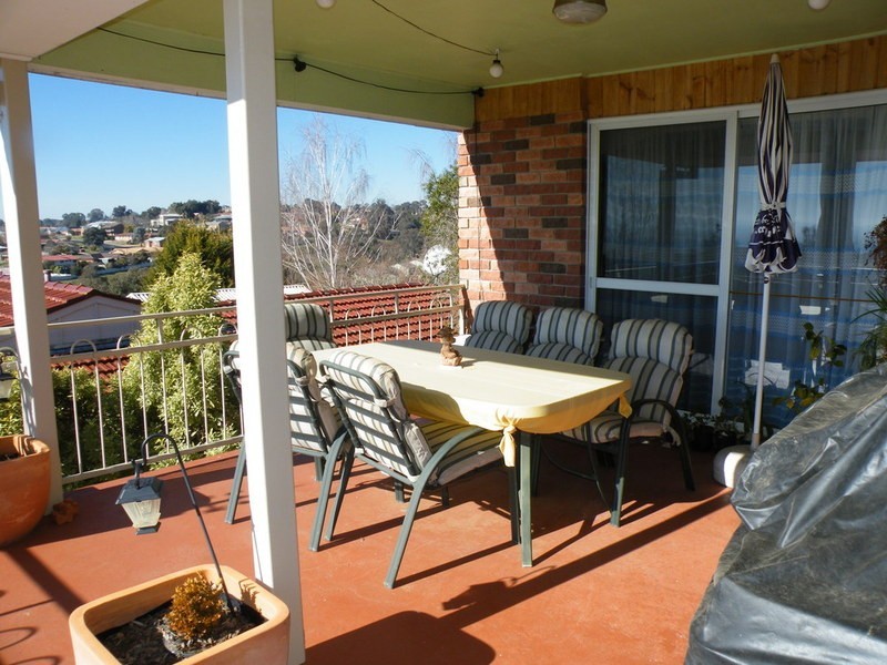 89 Lorrimer Street, Bathurst NSW 2795