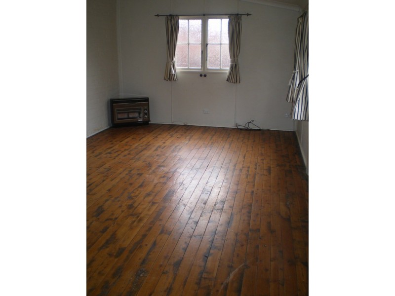 28 George Street, Bathurst NSW 2795