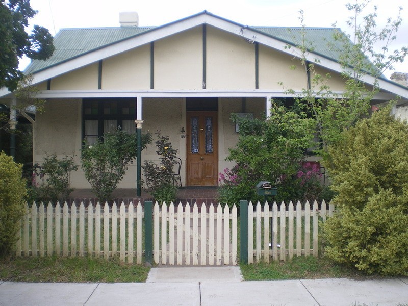 168 Lambert Street, Bathurst NSW 2795