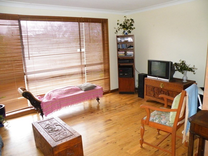 10 Callaghan Close, Bathurst NSW 2795