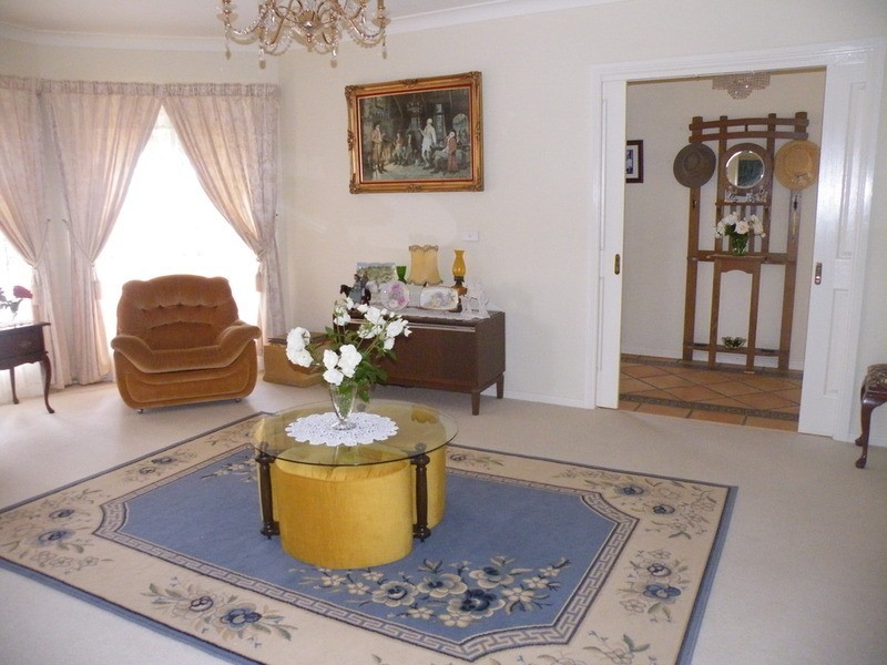 1 Kerr Place, Bathurst NSW 2795