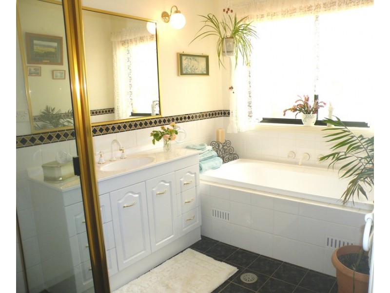 1 Kerr Place, Bathurst NSW 2795