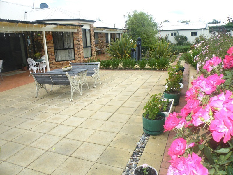 1 Kerr Place, Bathurst NSW 2795