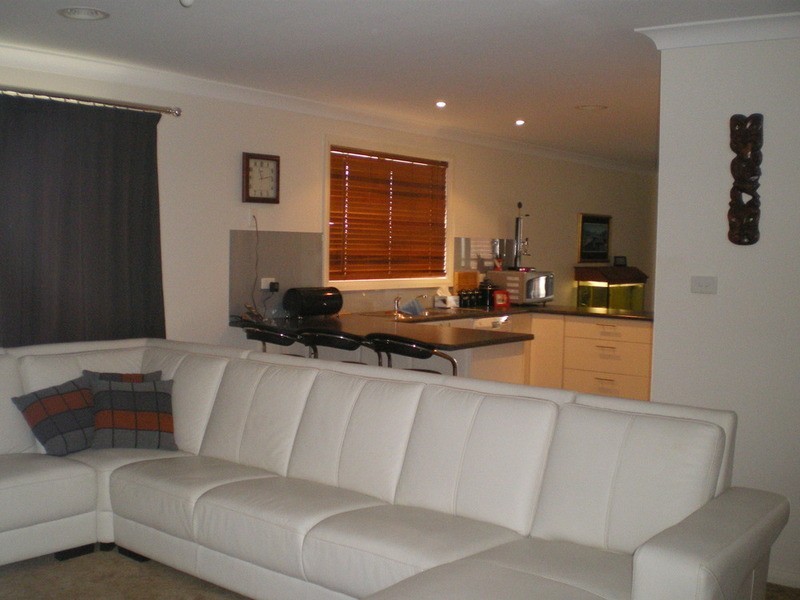 3 Walpole Close, Bathurst NSW 2795