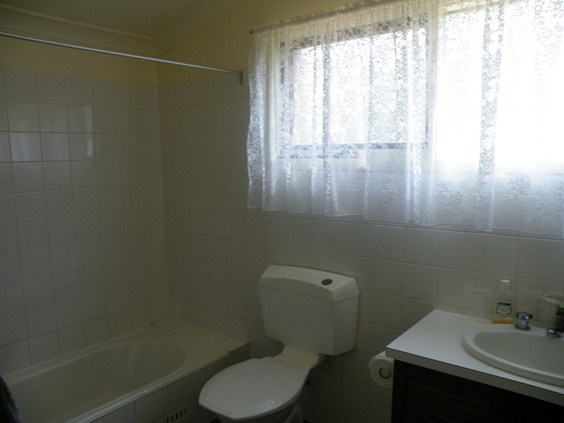 3  De Clouett Court, Bathurst NSW 2795