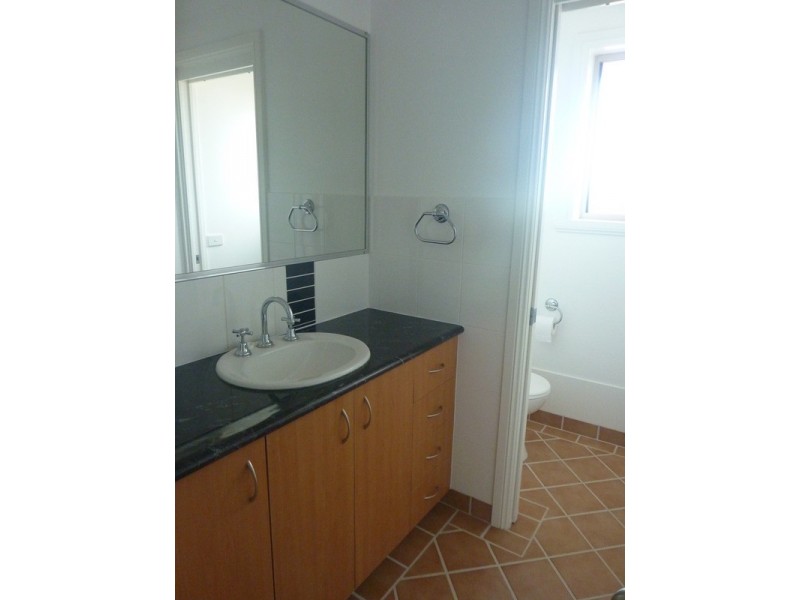 208B Keppel Street, Bathurst NSW 2795