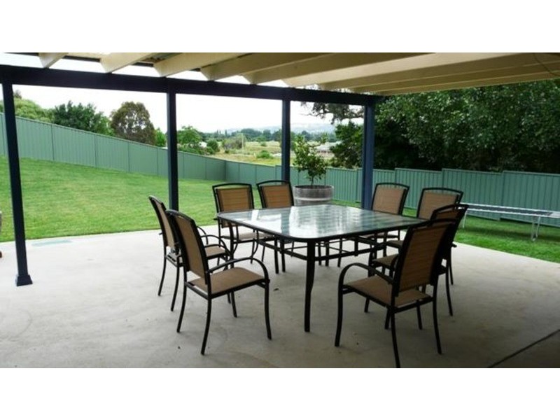 3 Negundo Place, Bathurst NSW 2795