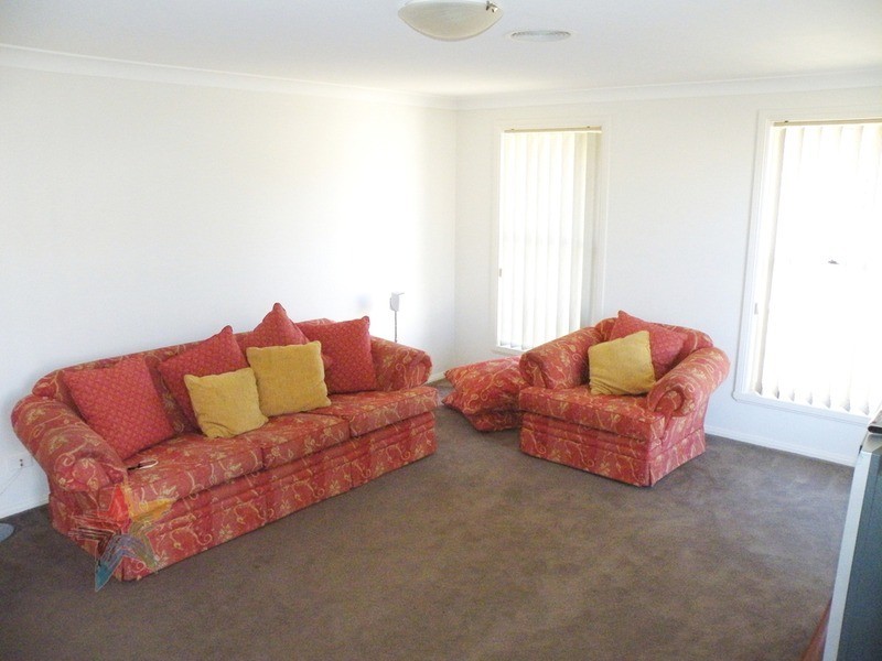 35 Cypress Crescent, Bathurst NSW 2795