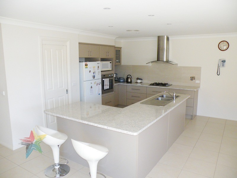 35 Cypress Crescent, Bathurst NSW 2795