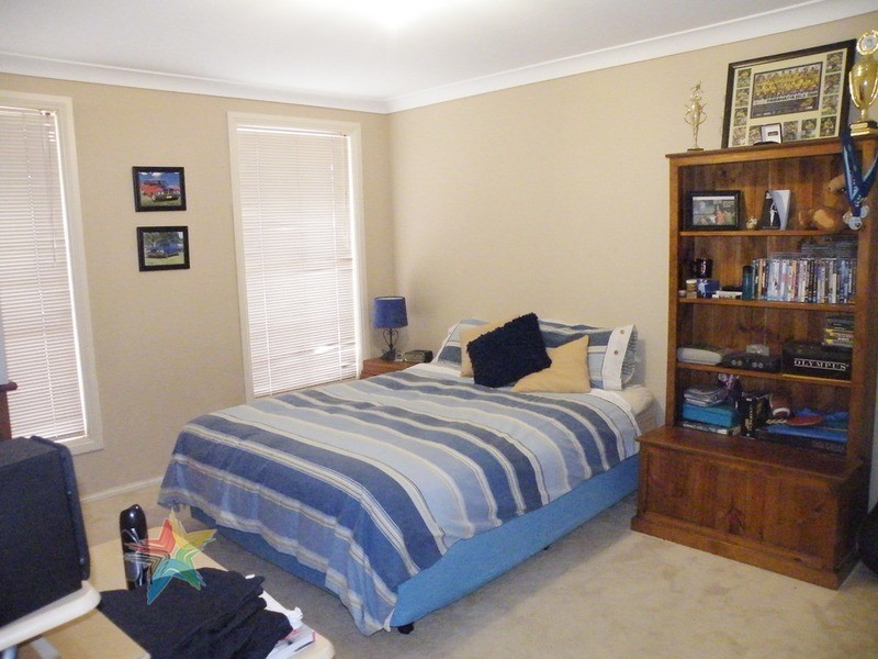 9 Lister Crescent, Bathurst NSW 2795