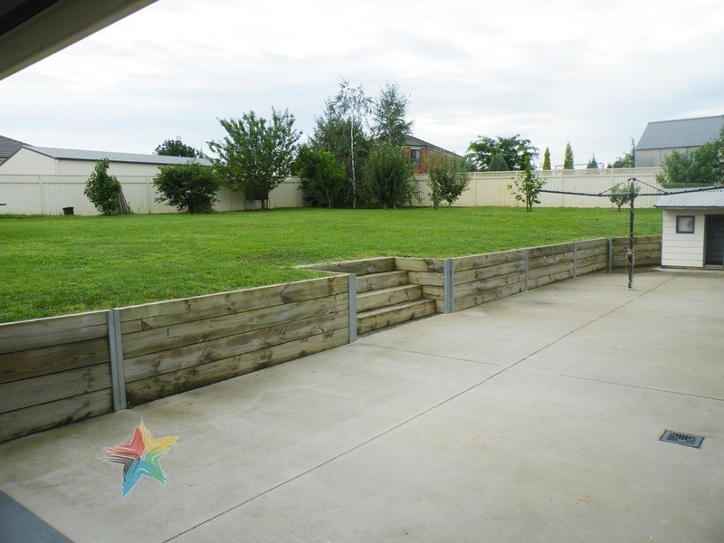 9 Lister Crescent, Bathurst NSW 2795