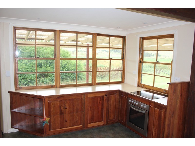 110 Rockley  Street, Bathurst NSW 2795