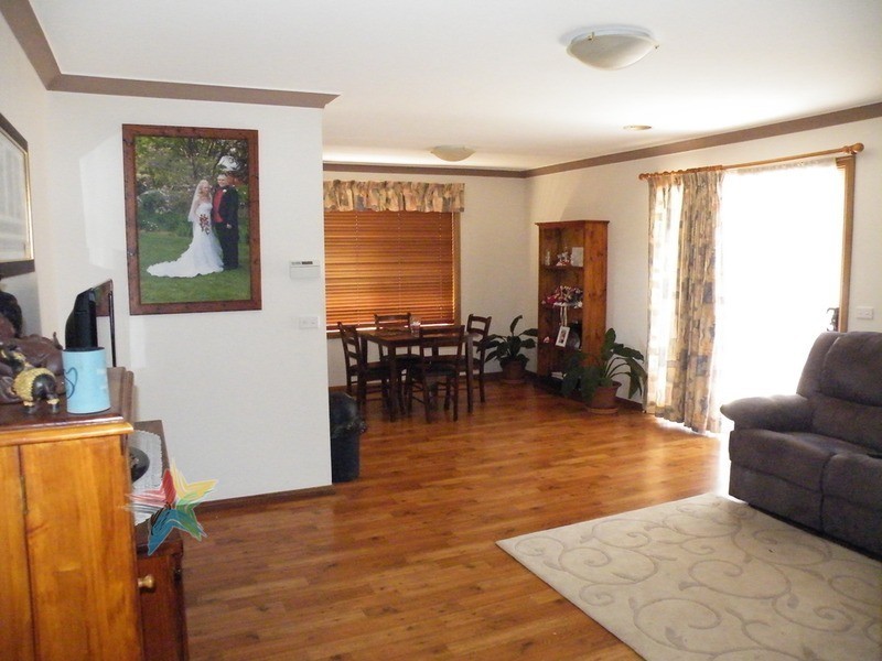 42 Kurumben Place, Bathurst NSW 2795