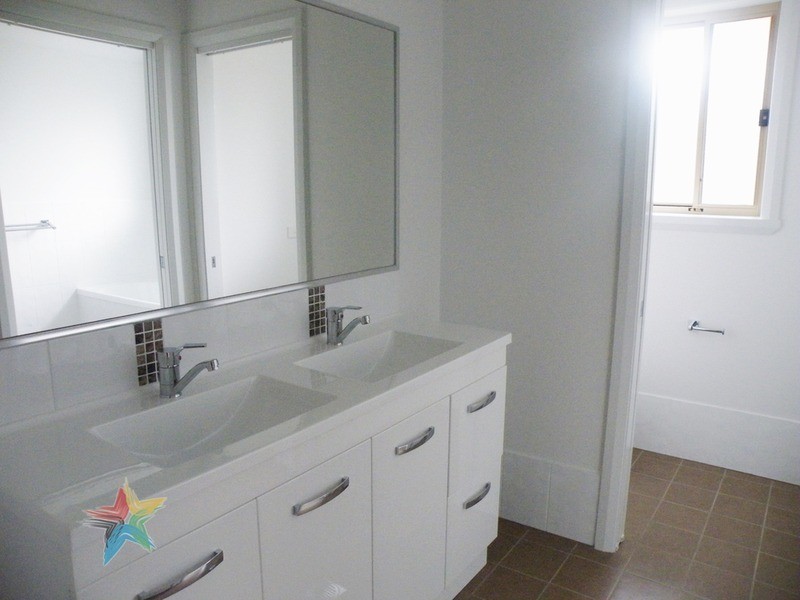 2/84 Freeman Court, Bathurst NSW 2795