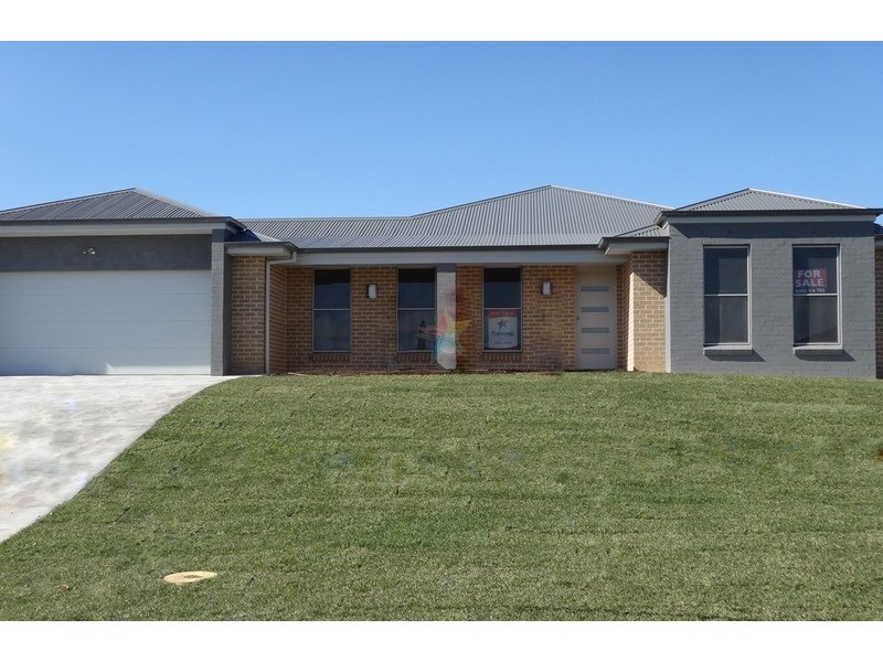 46 Westbourne  Drive, Bathurst NSW 2795