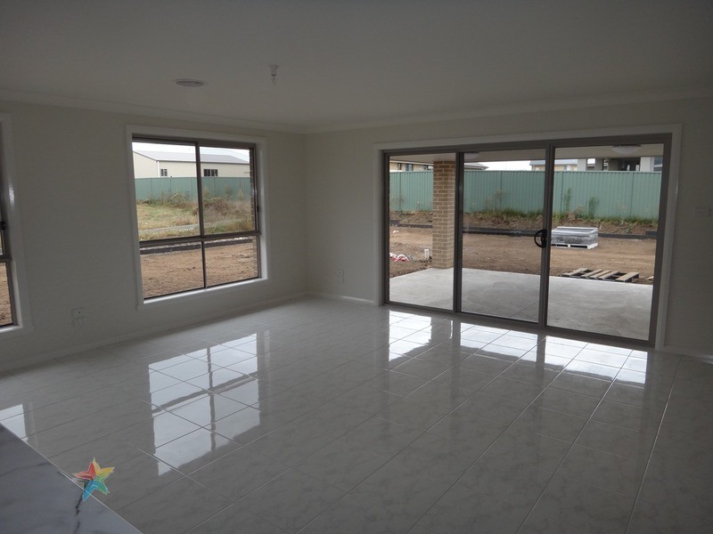 46 Westbourne  Drive, Bathurst NSW 2795