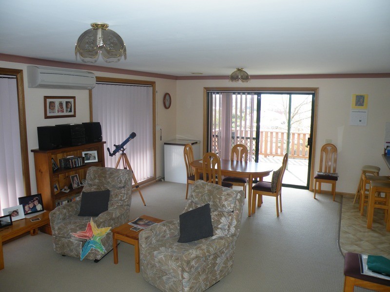 3 Kurumben Place, Bathurst NSW 2795