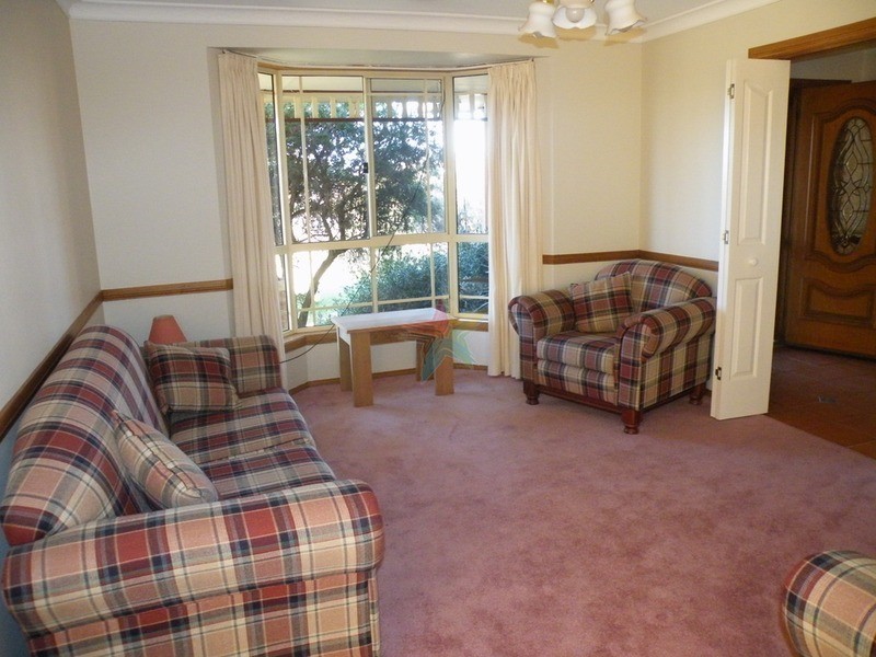 1 Cherrywood Crescent, Bathurst NSW 2795