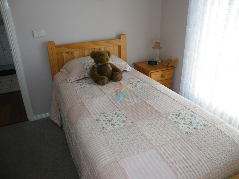 16 Spofforth Place, Bathurst NSW 2795