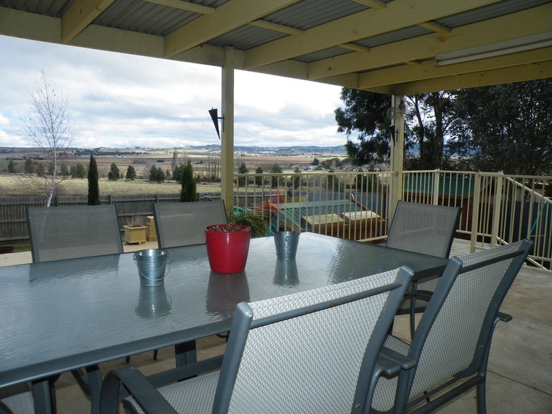 39 Country Way, Bathurst NSW 2795