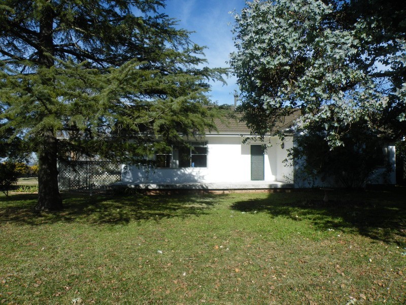 311 Eleven Mile Drive, Bathurst NSW 2795