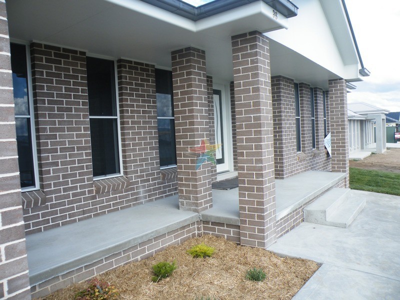 36 Westbourne Drive, Bathurst NSW 2795