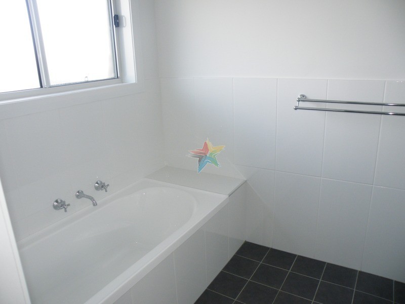 36 Westbourne Drive, Bathurst NSW 2795