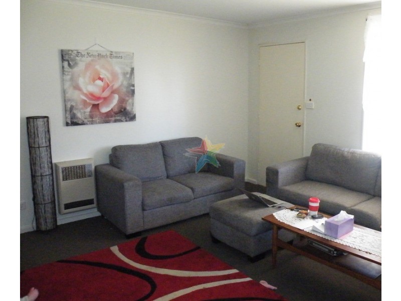 24 Simmons Place, Bathurst NSW 2795