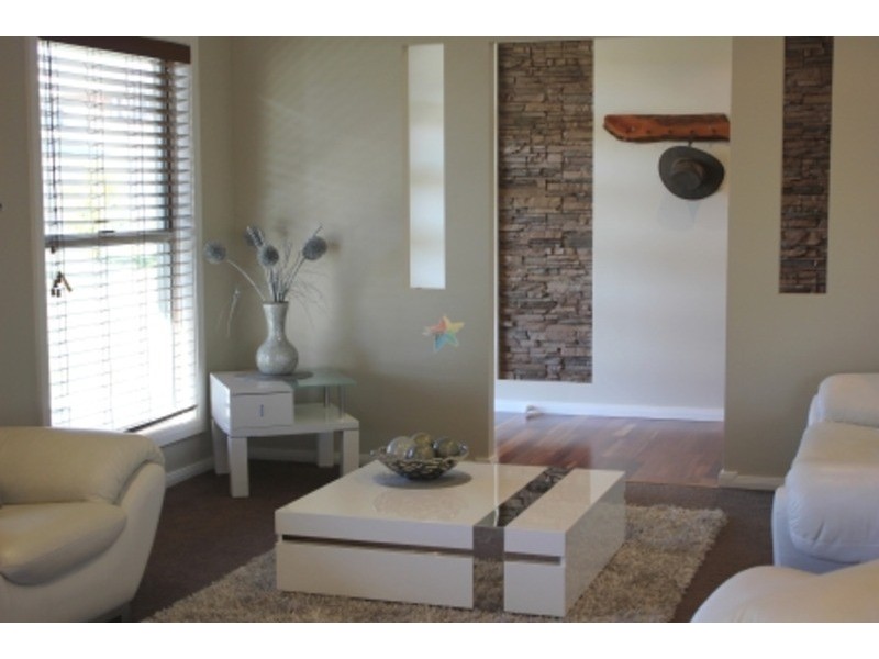 84  Hughes Street, Bathurst NSW 2795