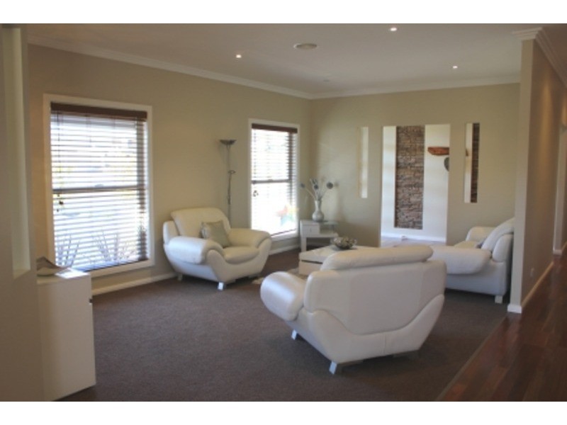 84  Hughes Street, Bathurst NSW 2795