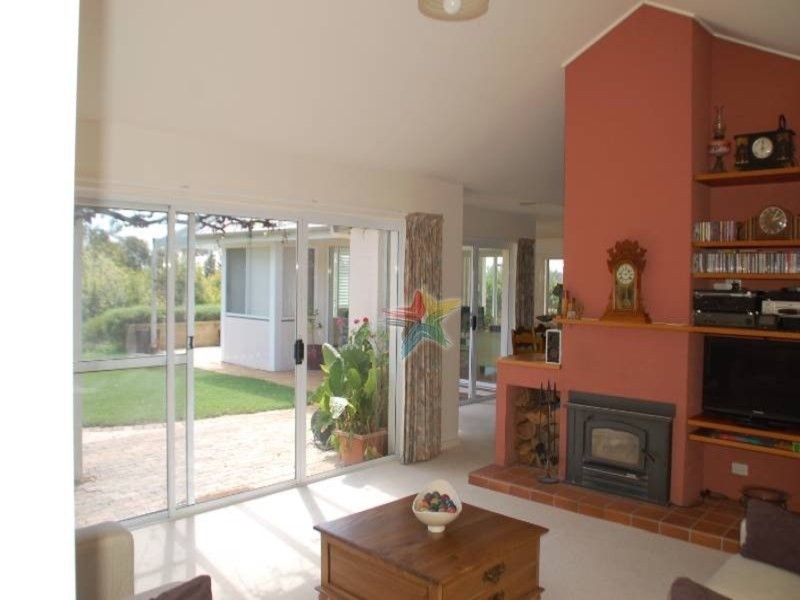 76 Windemere Road, Bathurst NSW 2795