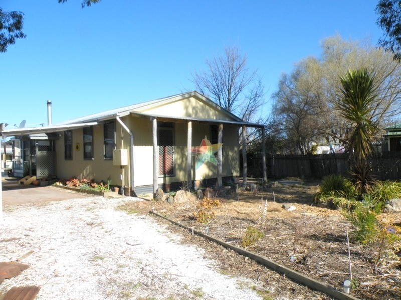 3 Rockley Street, Bathurst NSW 2795