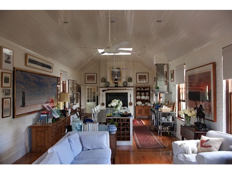 90 Eleven Mile Drive, Bathurst NSW 2795