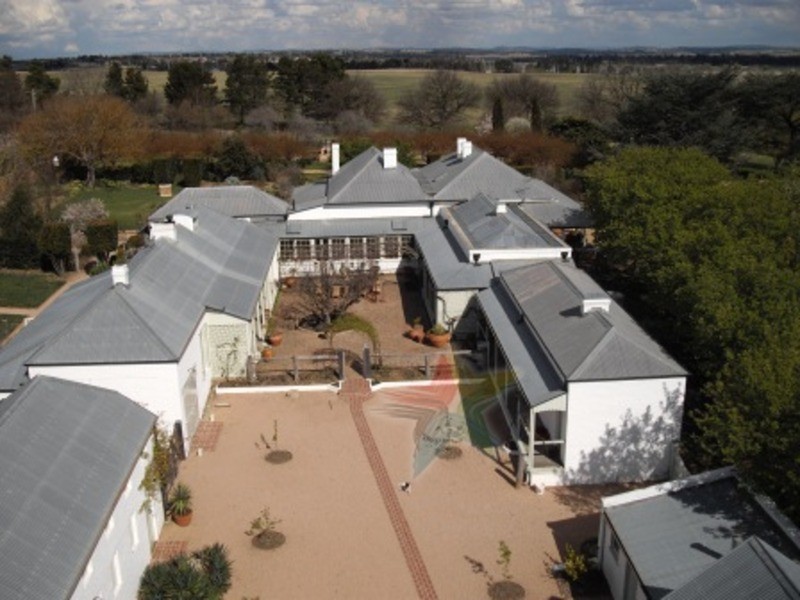 90 Eleven Mile Drive, Bathurst NSW 2795