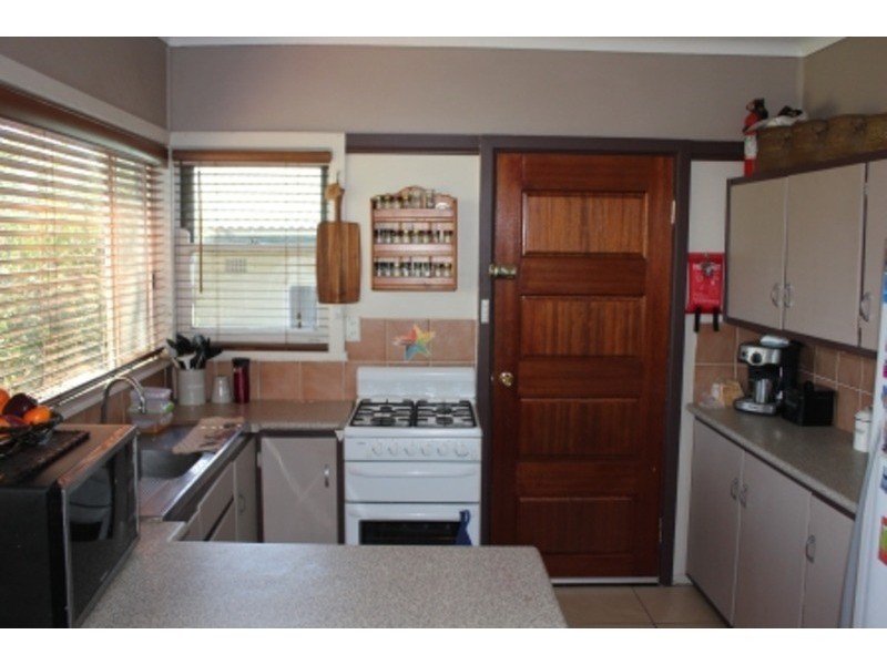 18 Albert  Street, Bathurst NSW 2795