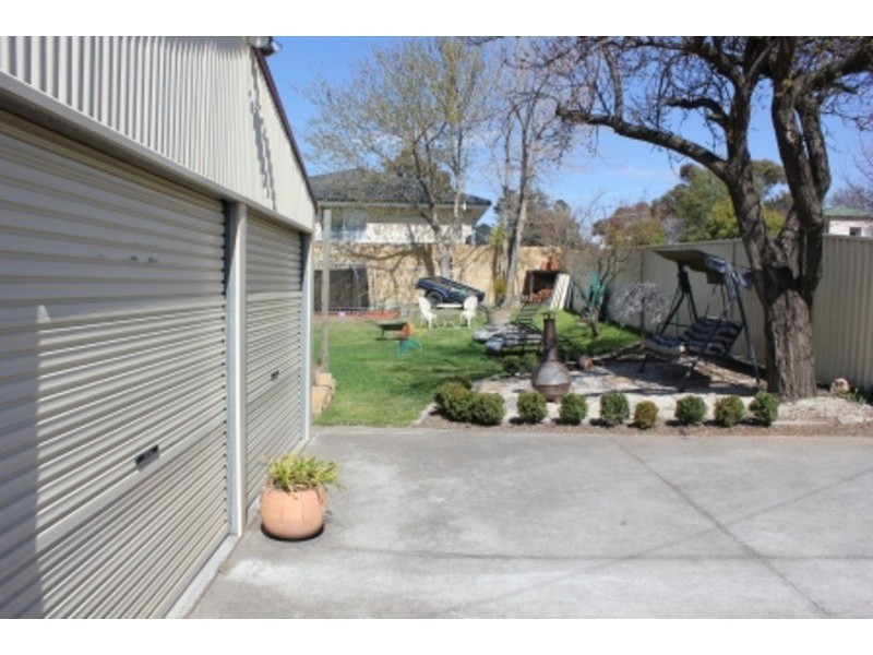 18 Albert  Street, Bathurst NSW 2795