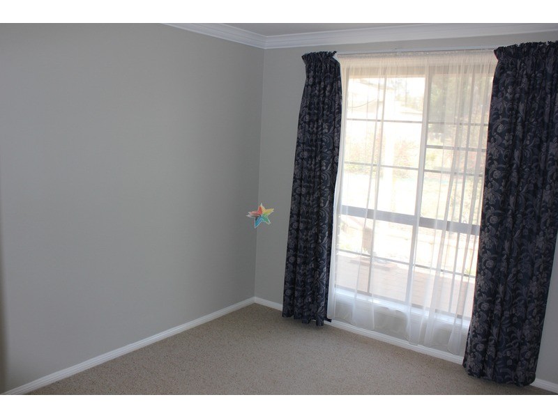 49 Fitzroy Street, Bathurst NSW 2795