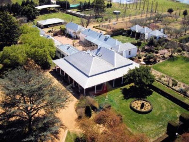 90 Eleven Mile Drive, Bathurst NSW 2795