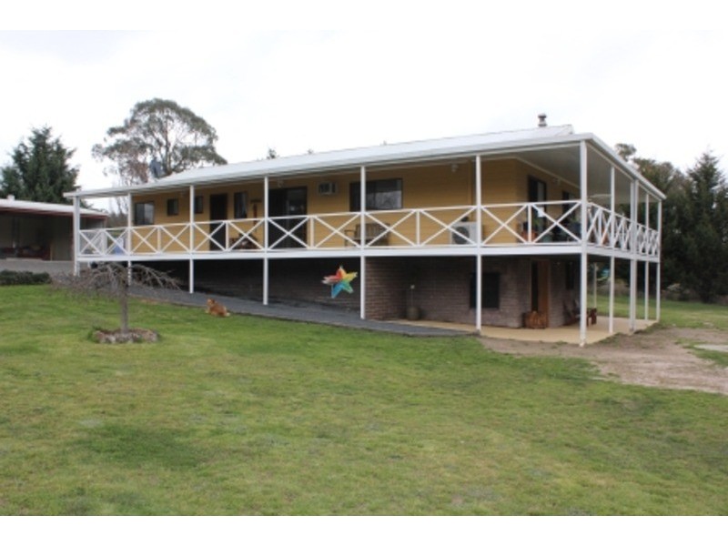 13 Selby  Street, Blayney NSW 2799