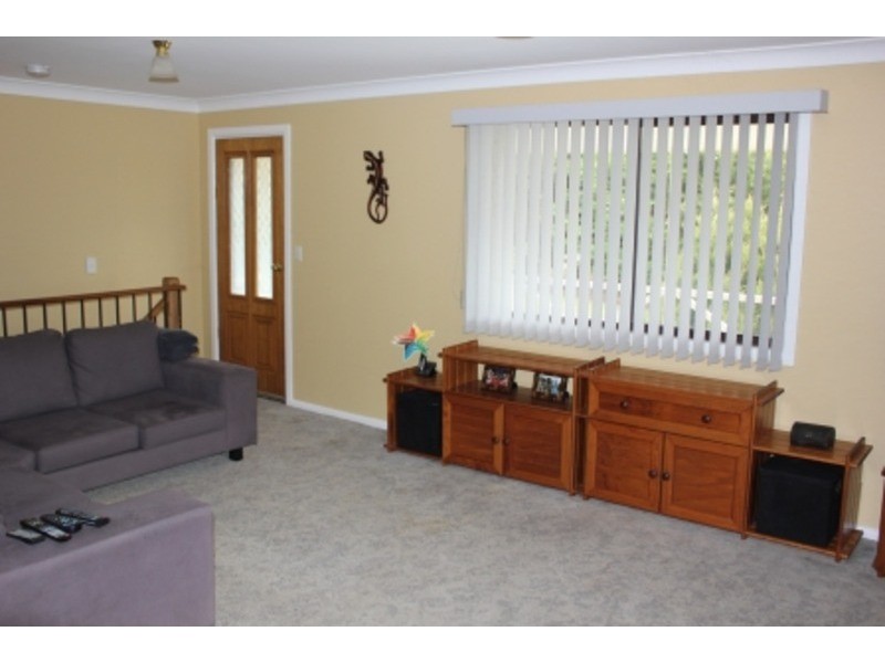 13 Selby Street, Cowra NSW 2794