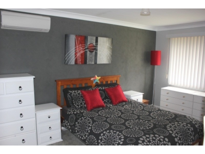 13 Selby Street, Cowra NSW 2794