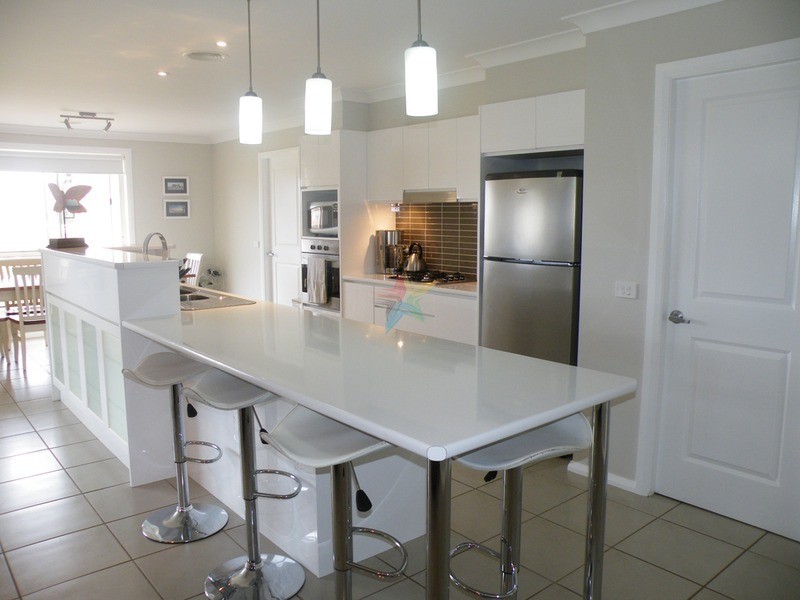 19 Riverside  Retreat, Bathurst NSW 2795